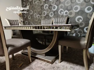  2 طاوله سفره رخام مع ست كراسي للبيع