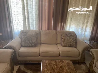  2 طقم كنب امريكي