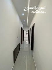  11 شقق فاخرة 142 متر بأجمل مناطق شفا بدران الكوم تشطيب مميز واسعار مناسبة طابق اول وطابق ثاني