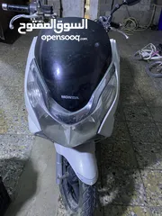  1 دراجة pcx بي سي اكس 150 جيل اول