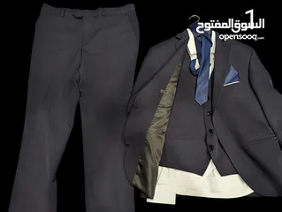  3 بدلات رسمة مميزة . بدله .