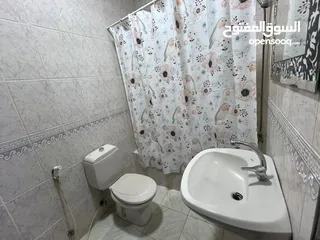  9 شقق مفروشه بالكامل كبيره وصغيره  نظافه مميزه للايجار خلف مركز الحسين للسرطان / الجامعه الاردنيه