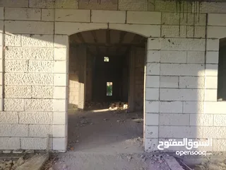  6 بيت عظم المغاريب واجهة حجر