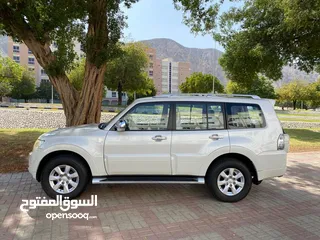  4 Mitsubishi Pajero GLS 2012 Oman vehicle For sale