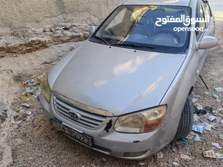 1 كيا سيراتو 2007