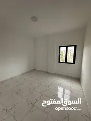  3 شقة فارغة للإيجار في عين الباشا - من المالك مباشرة
