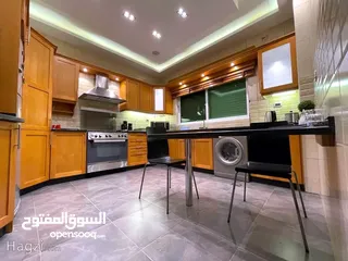  3 شقة مفروشة للإيجار في دير غبار  ( Property 33200 ) سنوي فقط