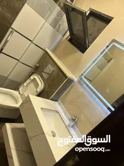  5 شقه طابق اول في احلى مناطق ضاحية الرشيد قرب دوار اقرا تشطيبات سوبر ديلوكس