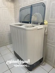  2 4 KG Washing machine for sale