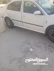  1 سكودا اوكتافيا موديل 2004