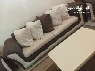  1 كنب 5 مقاعد  ثلاثيه +2 مفرد