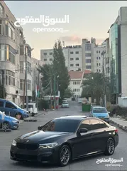  3 BMW 530E 2019