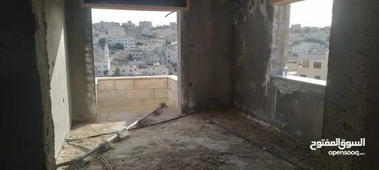  11 عماره سكنيه في صالحية العابد مكونه من أربع طوابق  وكراج وبئر ماء 60 متر وكوشان مستقل جميع الخدمات