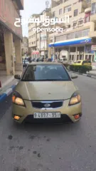  2 كيا ريو 2010