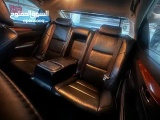 19 لكزس ES 300 h فل الفل بحاله ممتازه 2015
