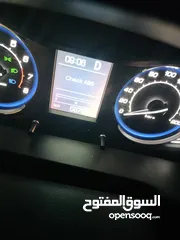  14 سيارة للبيع