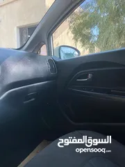  16 كيا ريو 2017