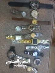  1 مجموعة ساعات اصليه في منها قديم وفي جديد الساعات بصلاة على النبي ماركات لعب للبيع ‎كامل