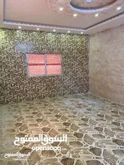  8 عماره للبيع 4 طوابق الزرقاء الجديدة مقابل صالة قصاد