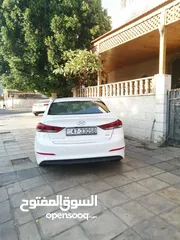 5 هيونداي افانتي 2017 ad