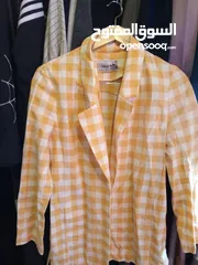  25 بلايز وجكيتات كلو بحالة جديد