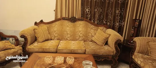  1 طقم كنب بحالة ممتازة مصري دمياطي حفر