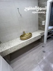  5 شركة سوبر ديلوكس