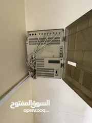  4 اثاث مكتبي كما في الصور والسعر مذكور في الوصف