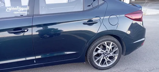  4 هيونداي افانتي 2019 Hyundai Avanti