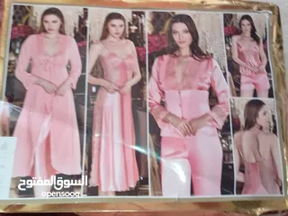  1 طقم مكون من عدة موديلات فرنسي