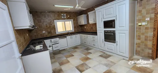  12 4Me20beautiful 4BHK villa for rent in ansab