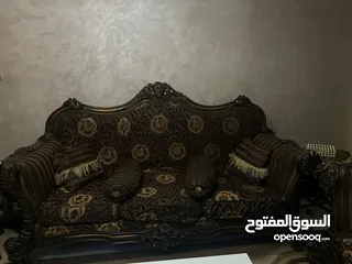  4 طقم كنب مصري خشب ثقيل  مستعمل وبحاجه لتنجيد فقط