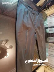  2 بلاطين قماش انجليزي  بلبسو لوزن  من 110  ل 125 كيلو  العدد: 10  الوان مشكلة متعددة غوامق فواتح  البي