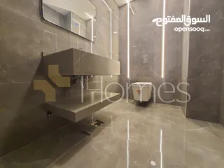  4 شقة طابق اول للبيع في كوريدور عبدون بمساحة بناء 240م
