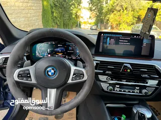  10 bmw 530e xdrive  Black Edition