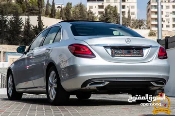  12 Mercedes C200 2020 Mild hybrid  السيارة وارد الماني