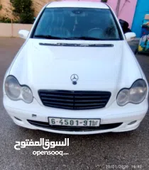  1 مرسيدس C220 موديل 2001 قوة ماتور 2200 تيربو ديزل ترخيص وتأمين لشهر 6/ 2026 منفوضة من الطنبون للطنبون