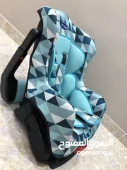  10 للبيع كرسي سيارة بحالة ممتازة...For sale, a car seat in excellent condition