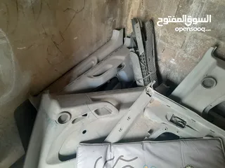  6 قطع شاحنات مرسيدس اصلي  للبيع