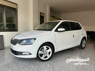 2 Skoda Fabia 2015 سكودا بحالة ممتازة وسعر مناسب متاحة الان في معرضنا إمكانية التفاوض
