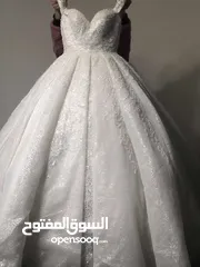  1 بدلة عروس مستعمل