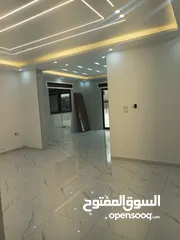  14 للبيع شقه طابق أول سوبر ديلوكس  ضاحية الحج حسن حي الروضه قرب مستشفى الحنان ومسجد الروضه