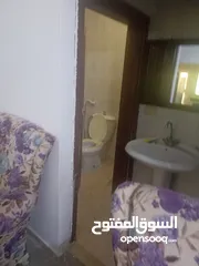  3 شقه مفروشه للايجار