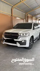  1 لاندكروزر VXR خليجي 2019 قراند تورنق 5.7 فل ابشن تشيكات وكاله