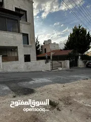  1 شقة أرضية مدخل مستقل للايجار / جزء من فيلا