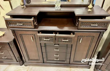  5 غرفه نوم ماستر مع ملحق إضافي لاتيه أندونيسي قل لاتيه 18 مع زان مغ إستعمال بسيط