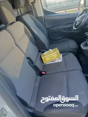  1 سياره للبيع بيجوا