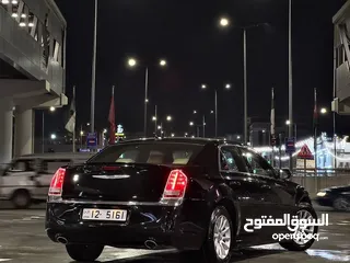  7 كرايسلر c300 وارد الوكاله موديل 2012 ممشى قليل صيانه الشركه للبيع.