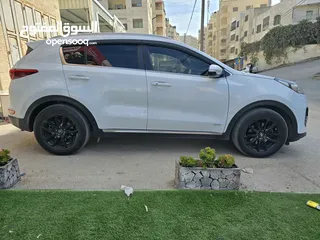  2 كيا سبورتاج ترخيص 2018 نسخة GT فل الفل للبيع