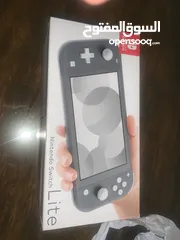  1 Nintendo switch lite بس 90 دينار